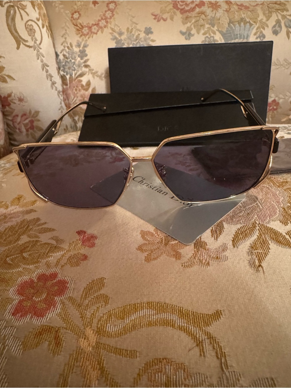 Christian Dior Metal ArchiDior S2U Sunglasses Gold - Picture 13 of 16